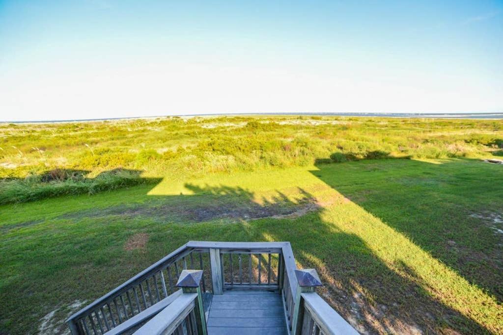Pelican Point Unobstructed Beach Views Beach Access Out Back Door! Harbor Island Exterior foto